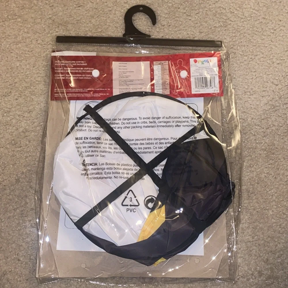 Pokemon Ultra Ball Pop-Out Costume